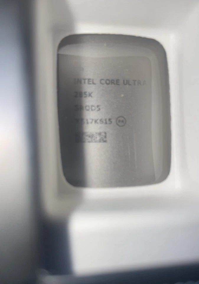 Intel Core Ultra I9 285k CPU - Brand New - Not even opened. - Image 2 of 4