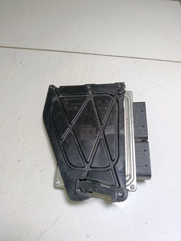 Peugeot 3008 I 2012 Diesel Engine Control Unit/Module 9832694580 120kW BOS111506 - Image 4 of 4