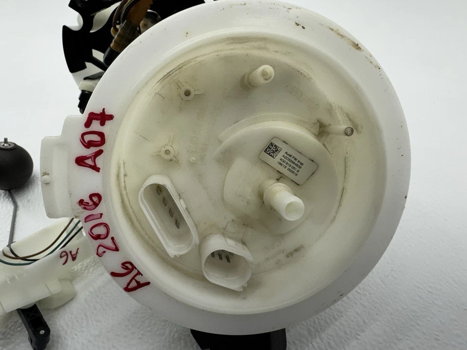 AUDI A6 C7 2012-20187 2,0 L QUATTRO GASOLINA TANQUE COMBUSTIBLE BOMBA ELÉCTRICA OEM Foto 2 de 4