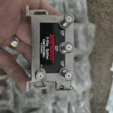 LOT OF (24) Antronix 3 Way CMC2003U Cable Splitters Coaxial 3 output pro quality