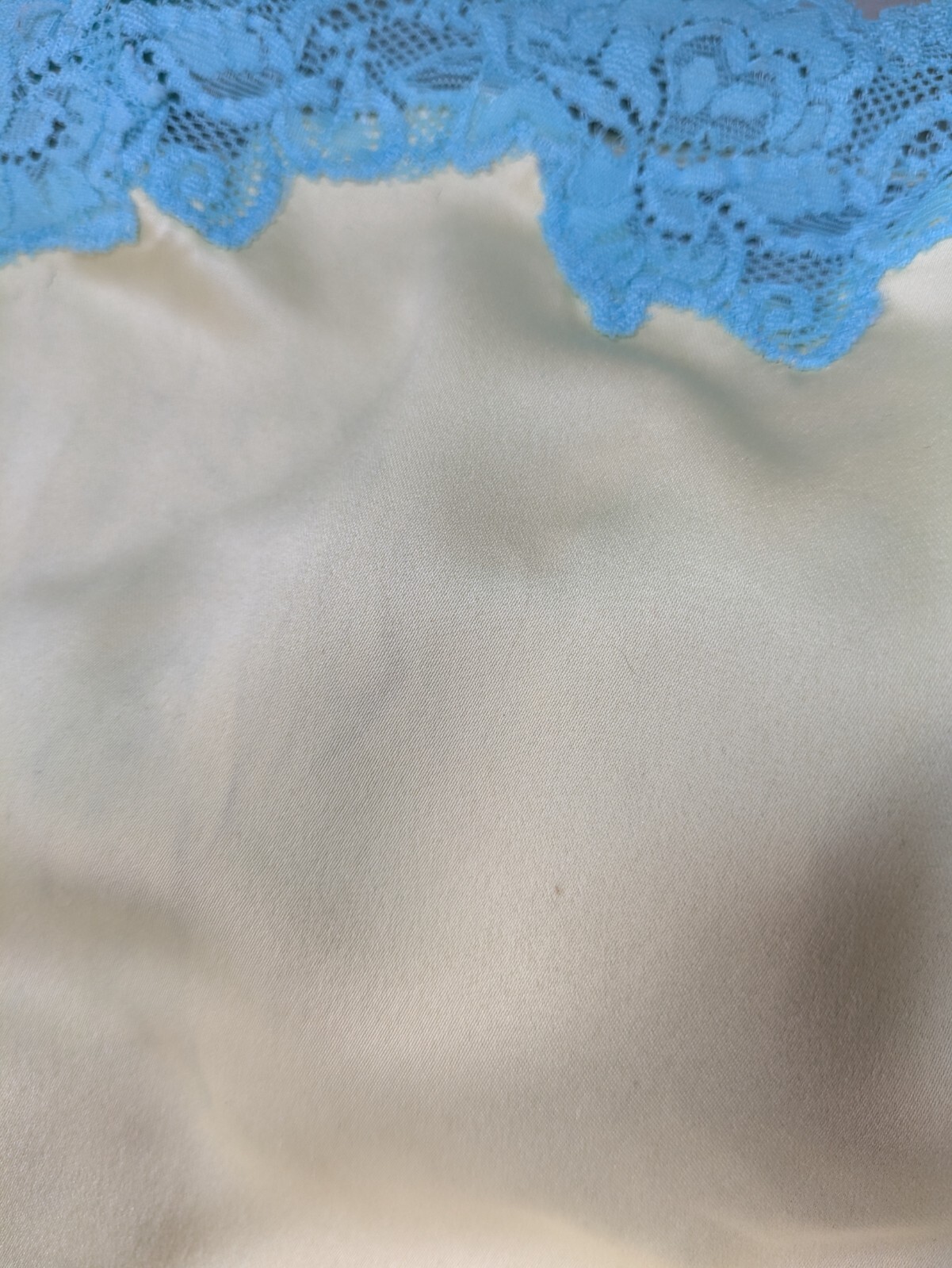 Picture 22 of 24
