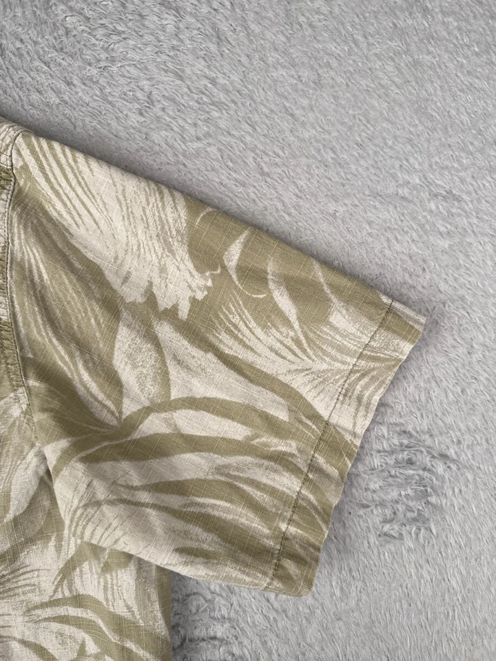 Basic Editions Hawaiian Shirt Men Large Green White Palm Leaf 100% Cotton - Image 2 of 4