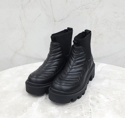 Gucci schwarze Matelassé Chelsea Boots 643958 149403654