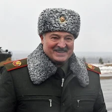 The original Cap of the colonel Army of Belarus papakha fur astrakhan Red star
