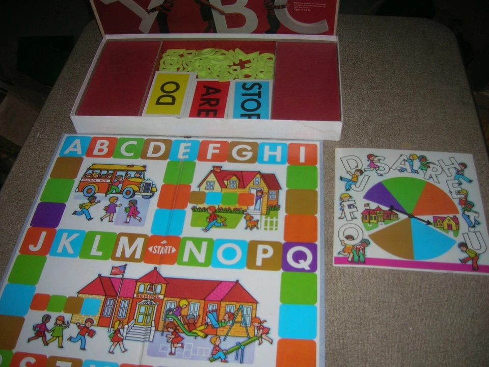 SCRABBLE ALPHABET GAME ABC Vintage 1972 EDUCATIONAL 4-6 SELCHOW RIGHTER COMPLETE - Image 2 of 4