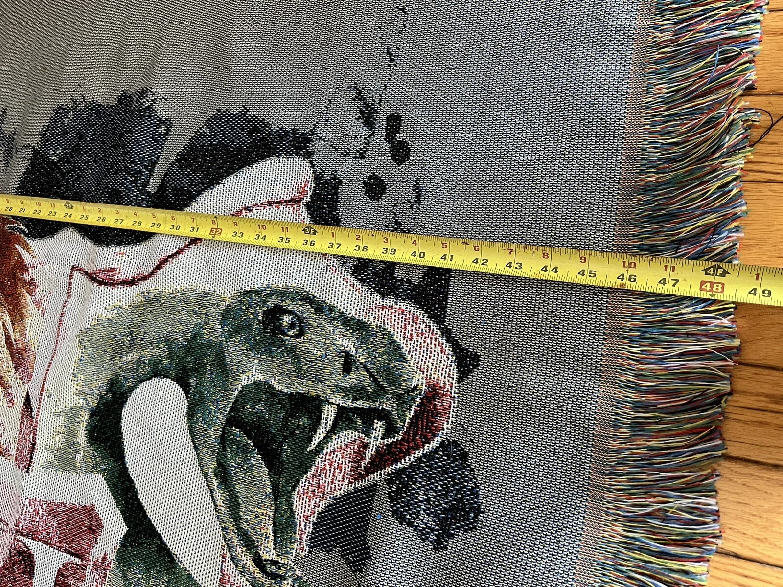 Harry Potter Hogwarts Crest Woven Tapestry Throw Blanket