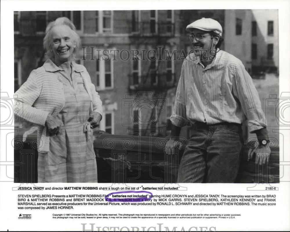 Batteries Not Included Cast