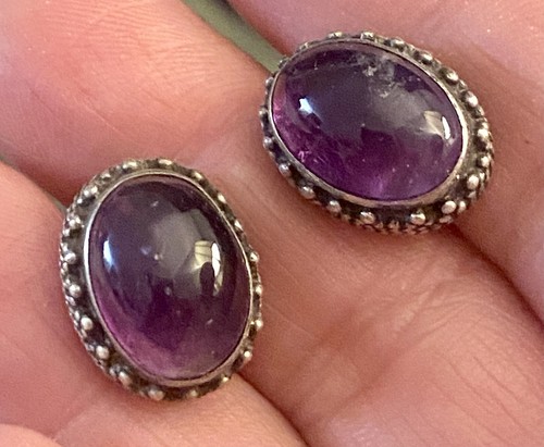 Vtg Sterling Silver Amethyst Stud Earrings
