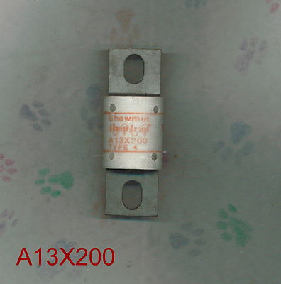 Fusible Shawmut A13Z150 130V 150A Type 4 - Occasion Bon état, Fabriqué USA | Fusible électrique Industriel