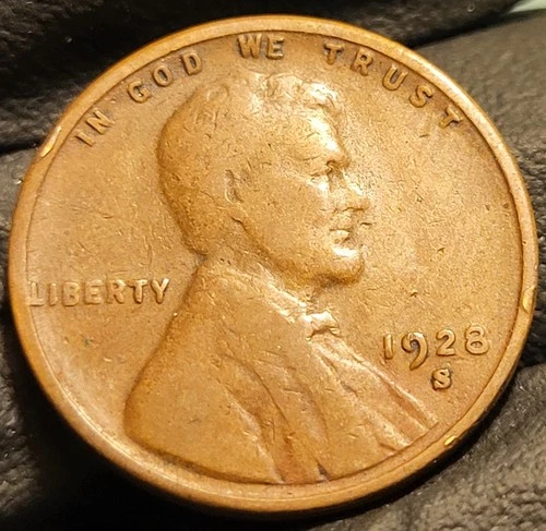 1928-S Lincoln Wheat Cent Penny! Good Condition Coin! Better Date