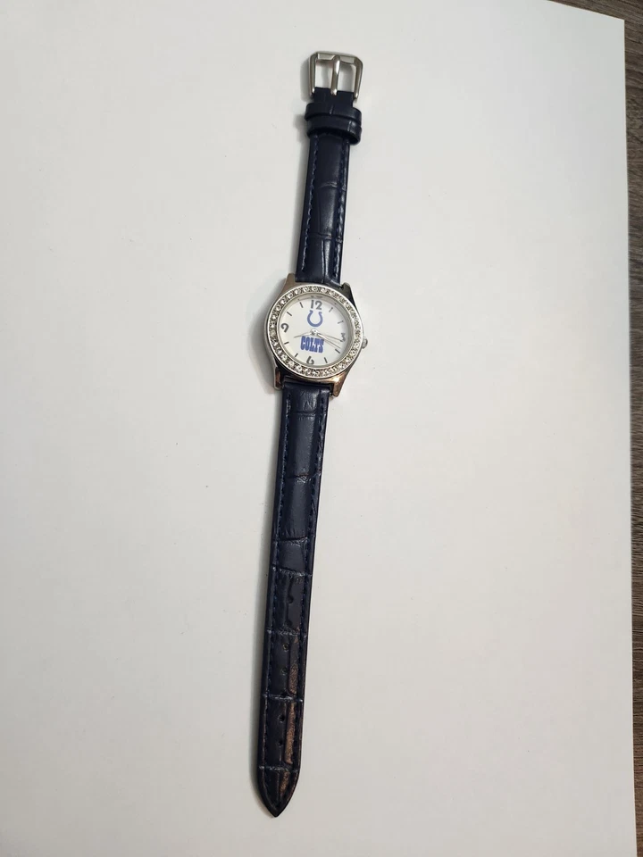 Ladies Crystal Indianapolis Colts Watch. New Band And Battery - Image 4 of 4