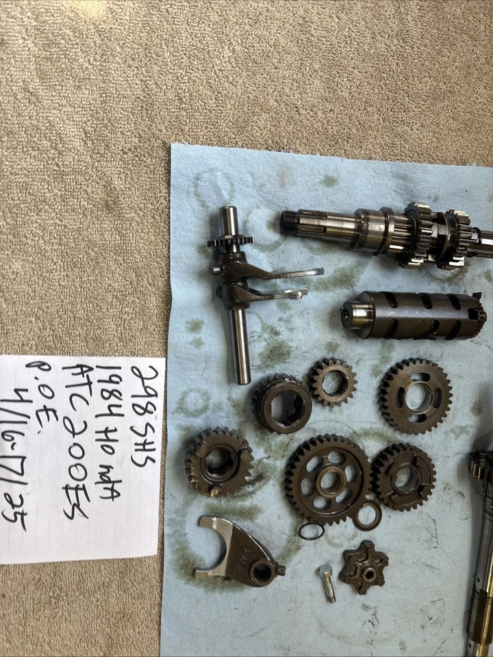 Honda ATC 200 ES 1984 transmisión engranajes tripas 298 Foto 2 de 4