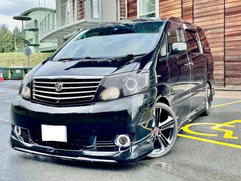 Unique Toyota Alphard, Full Toyota Racing Design (TRD) Body Kit, Twin Duel Exhaust