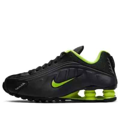 Nike Shox R4 GS CW2626 002 Black/ Volt Anthracite Size 6 Youth