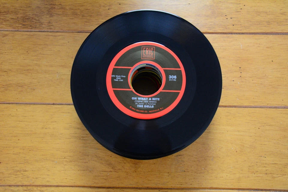 THE DELLS "OH WHAT A NITE / AT MY FRONT DOOR" 45 RPM 7" VINYL EXC [F22-231] Foto 2 de 4
