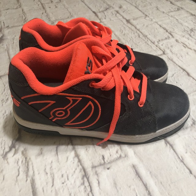 size 14 mens heelys