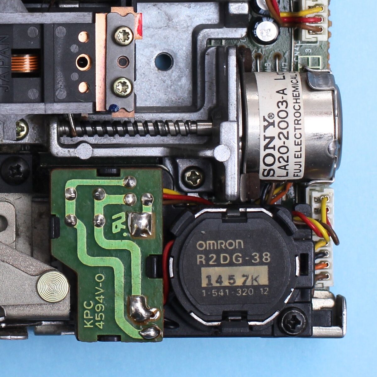 s-l1200.jpg s-l1200.jpg