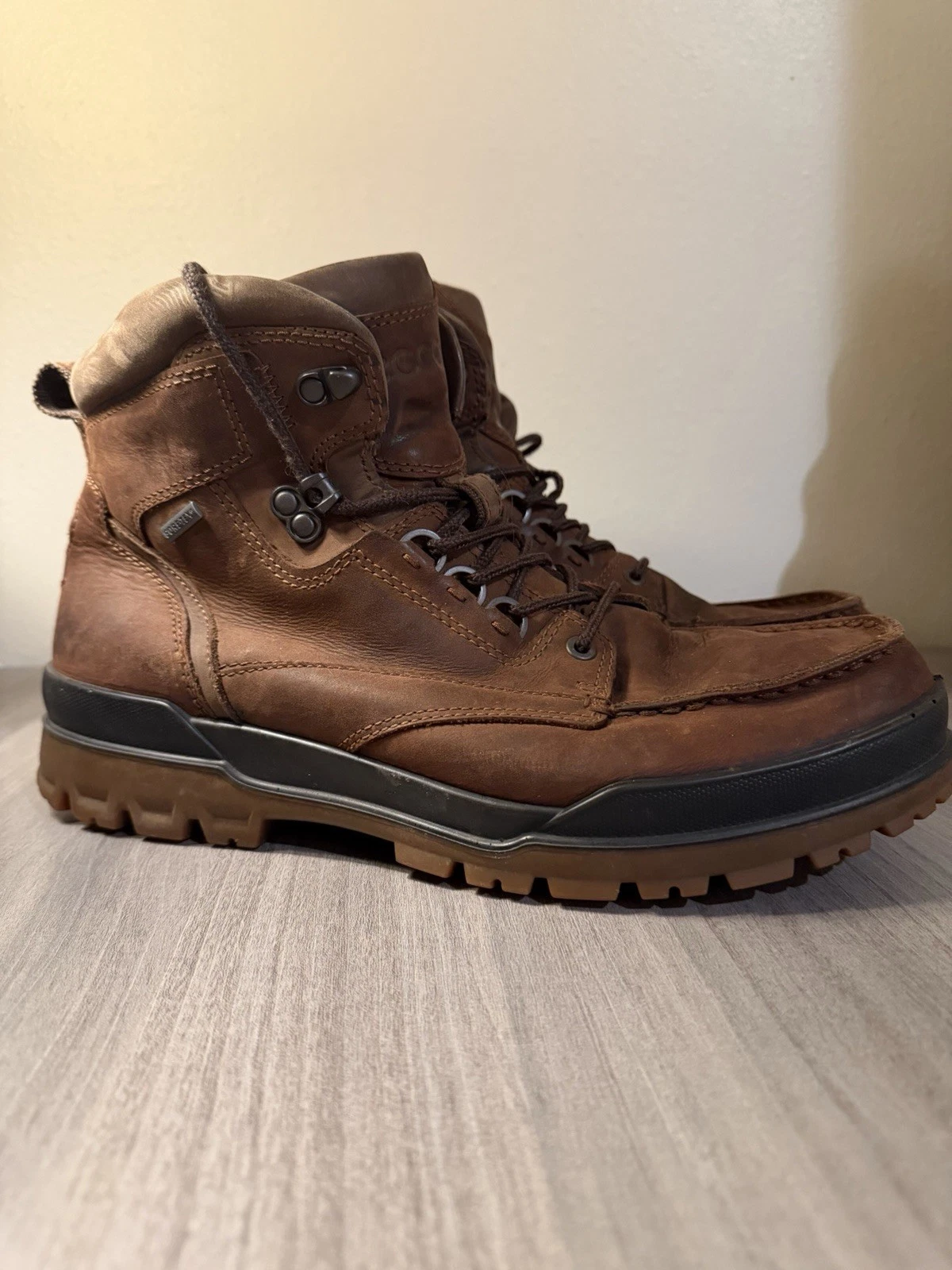 Ecco Gore-Tex Waterproof Brown Boots Shoes Size 10/10.5M 44 Euro
