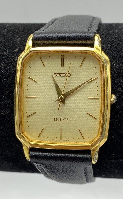 Men's Wristwatch 27mm WR Quartz Tank Dolce Seiko - vintagewatches.pk