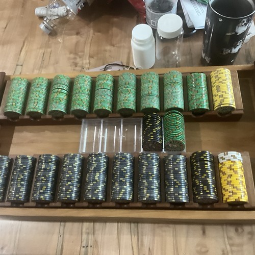 Nevada  Jack Skull Poker Chips 525 Total. Ceramic 10 Gram