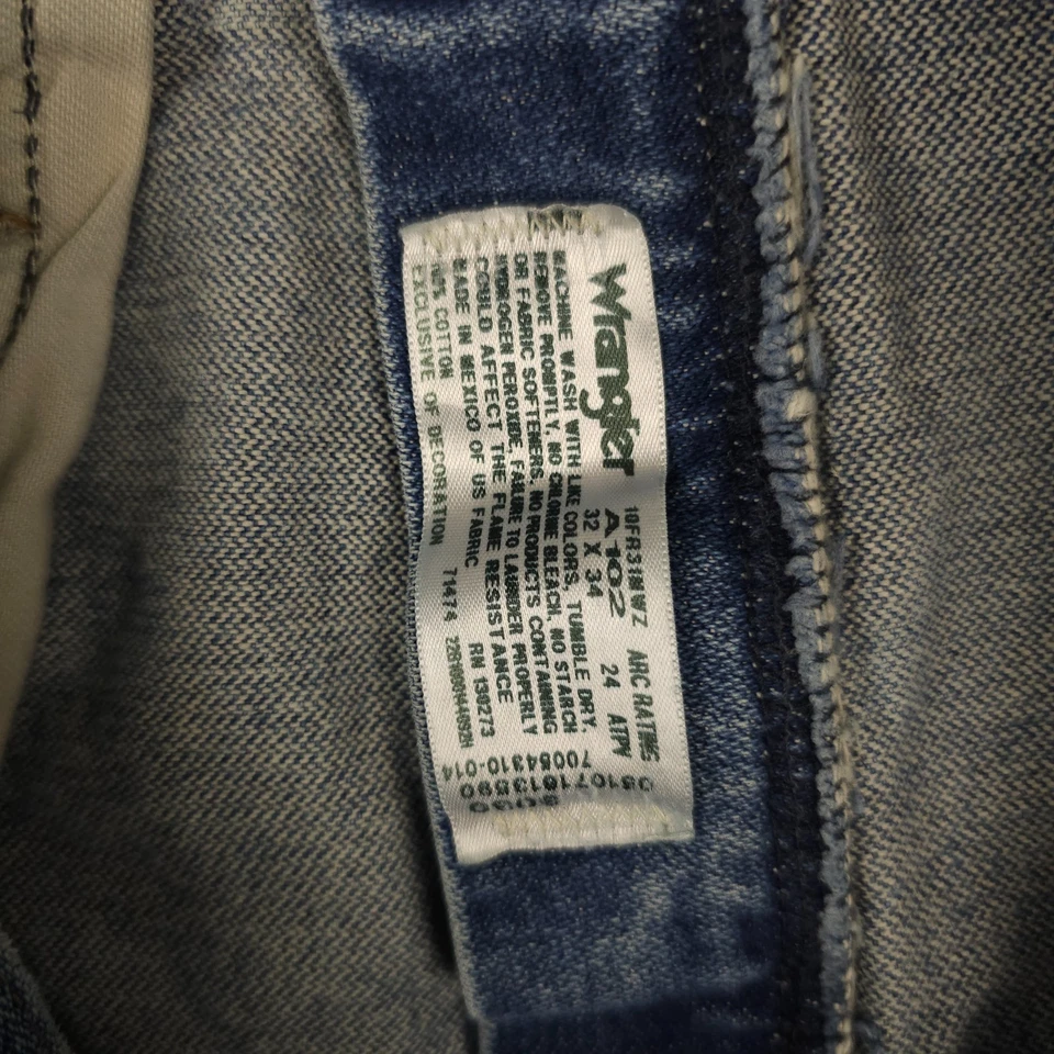 Wrangler FR Jeans Mens 32x34 Blue Relaxed Fit Flame Resistant Workwear Stained - Image 3 of 4