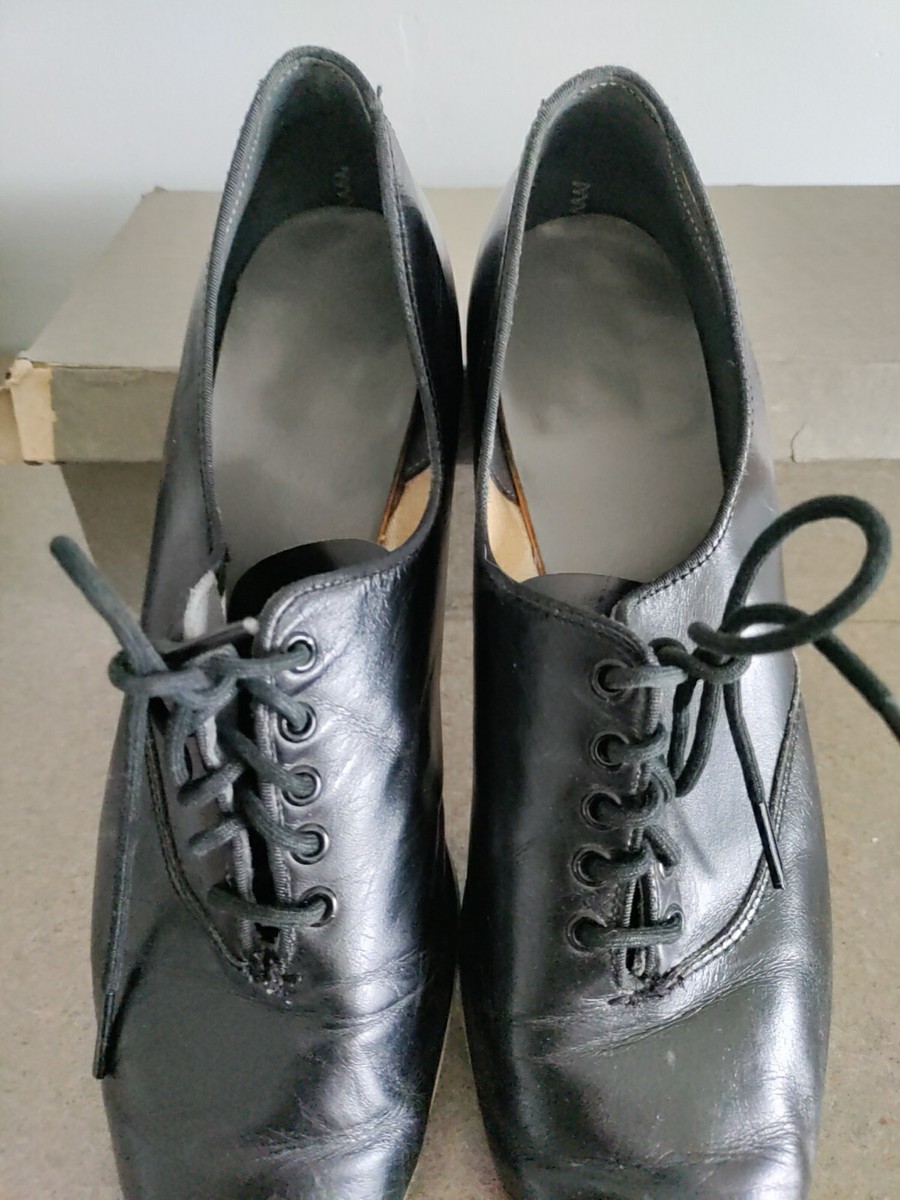 Vintage Hyde Ladies Black Leather White Sole Bowling Shoes Vintage Hyde Ladies Black Leather White Sole Bowling Shoes