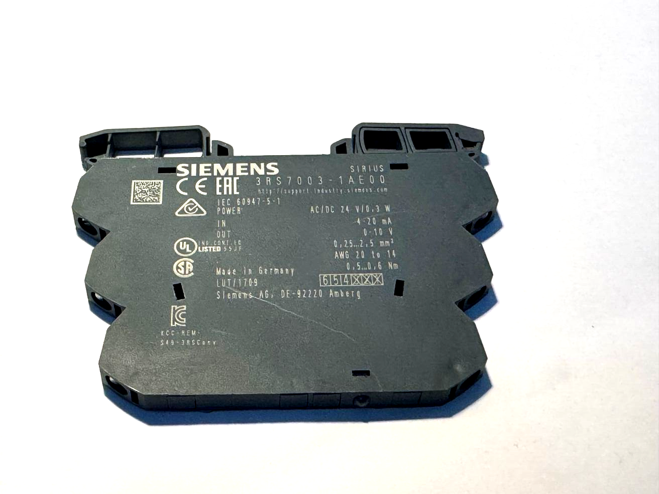 SIEMENS 3RS7000-2AE00 Signal Conditioner Voltage Input Voltage Output 24V ac/dc