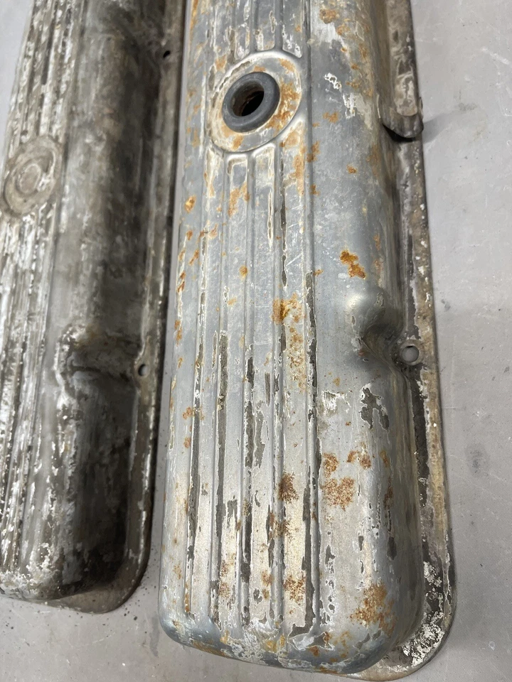 1962 1963 1964 1965 Odsmobile 394 V8 motor cubierta de válvula Starfire Dynamic 88 98 Foto 2 de 4