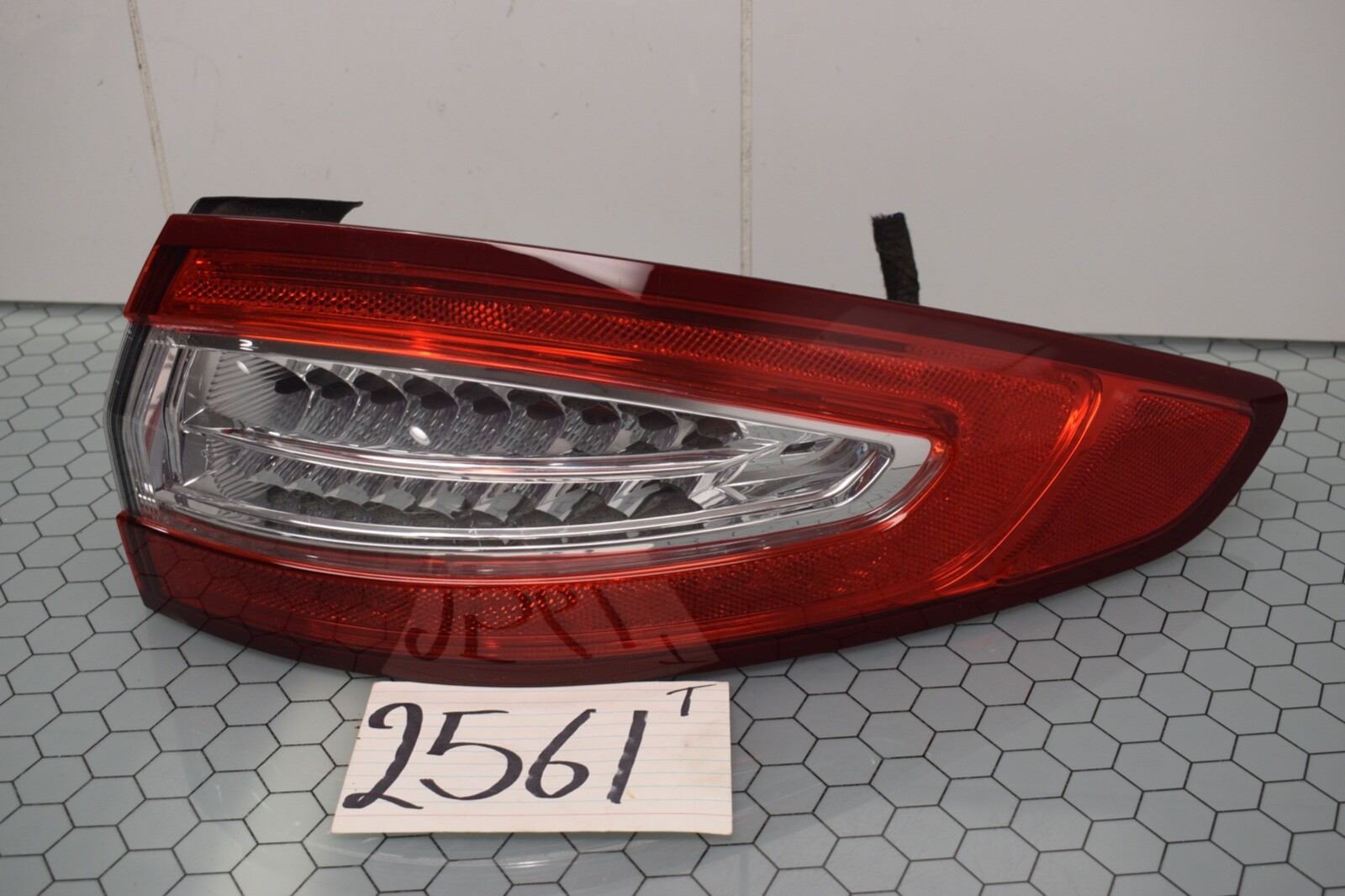 13 14 15 16 Ford Fusion PASSENGER Side Tail Light Used Rear Lamp #2561-T
