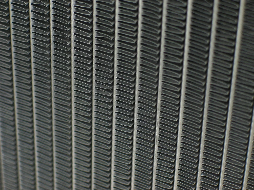 Yonaka Honda Civic Dual Core Aluminum Performance Race Radiator w/ Fan & Shroud Foto 2 de 3