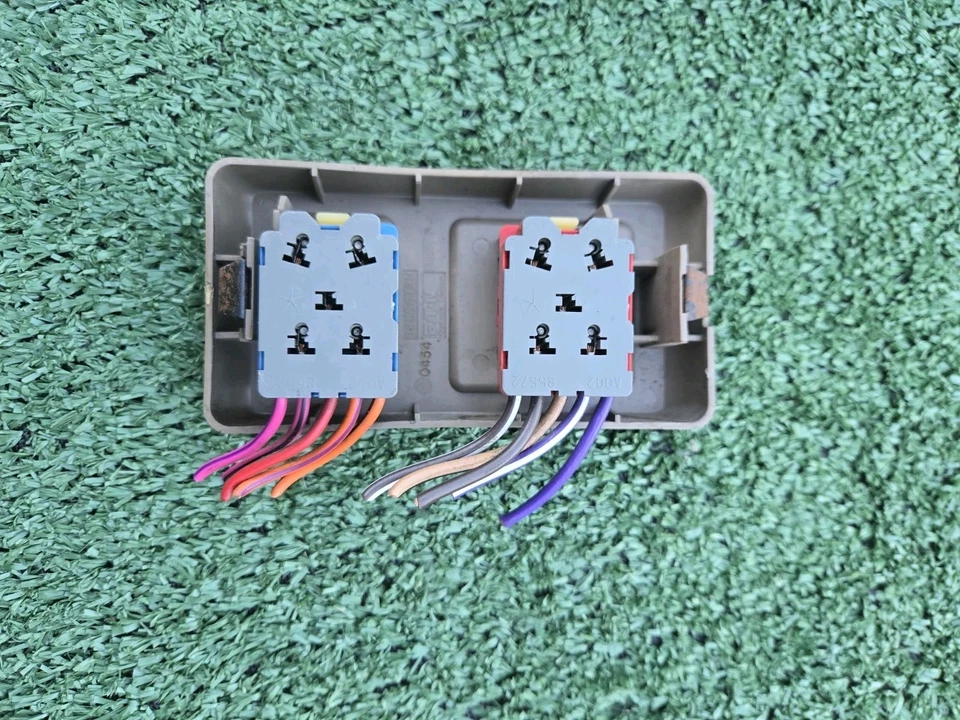 Dodge Ram Ram 1986-1994 camioneta camioneta Dakota interruptor de ventana lateral derecha fabricante de equipos originales Foto 2 de 4