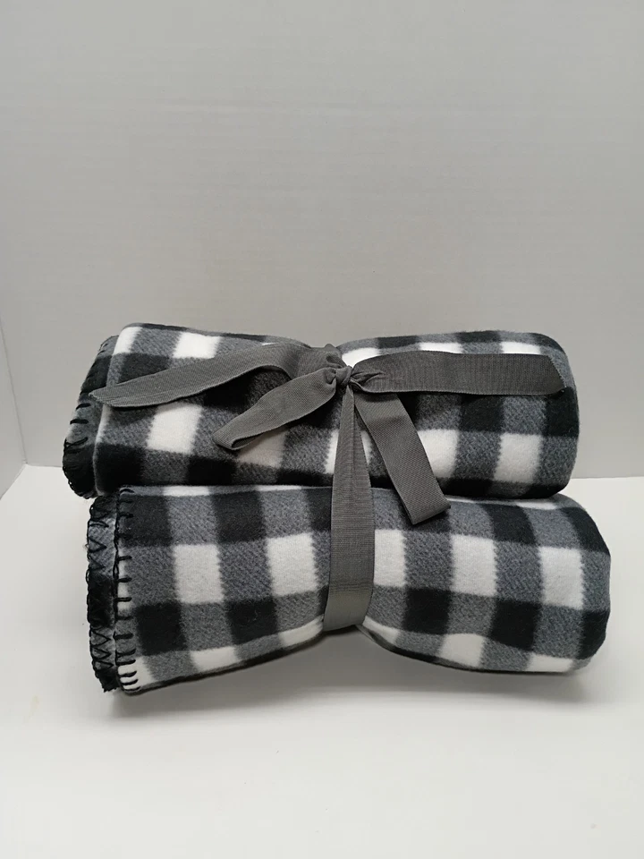 3 Blanket Set Black and White Plaid Throw Blanket - Image 3 of 3