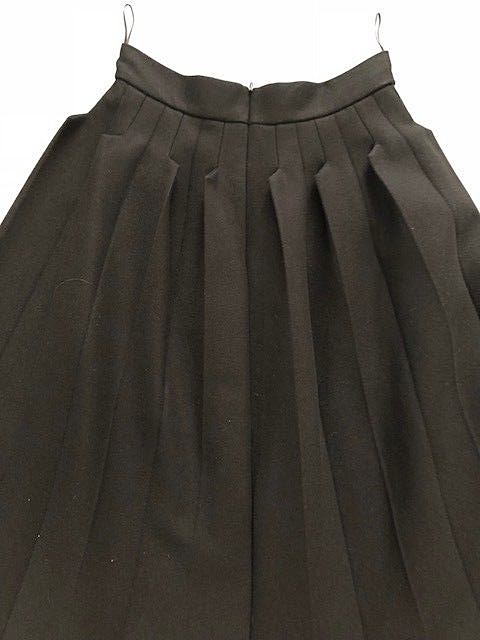 【送料&関税込】Bottega Veneta Black Wool Blend Skirt Bottega Veneta® Women's Wool Boucle Skirt in Black. Shop