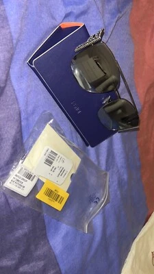 lunette de soleil fendi - Photo 1/3