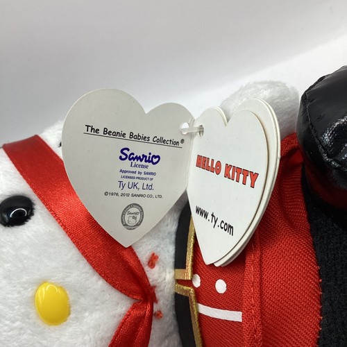 Hello Kitty London Guard Beanie Baby & UK Plush - Picture 3 of 10