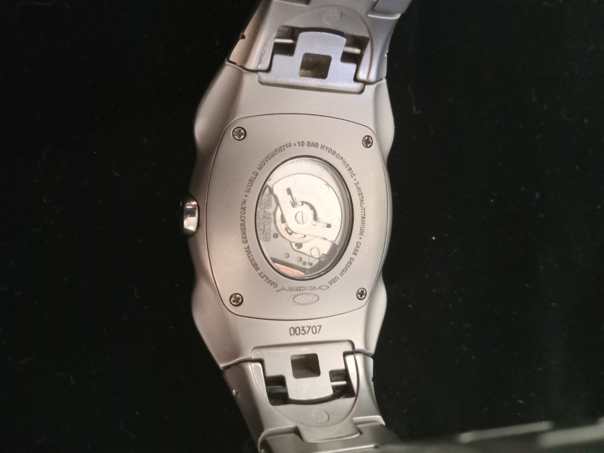 OAKLEY TITANIUM TIMEBOMB MENS X-METAL TITANIUM WATCH WITH OAKLEY TITANIUM TIMEBOMB MENS X-METAL TITANIUM WATCH WITH