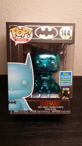 Funko Pop! Heroes Batman(Blue Chrome) #144 2019 *Summer Convention Exclusive*