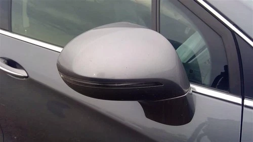 Used Right Door Mirror fits: 2019 Buick Envision w/memory opt A45 w/o surround v