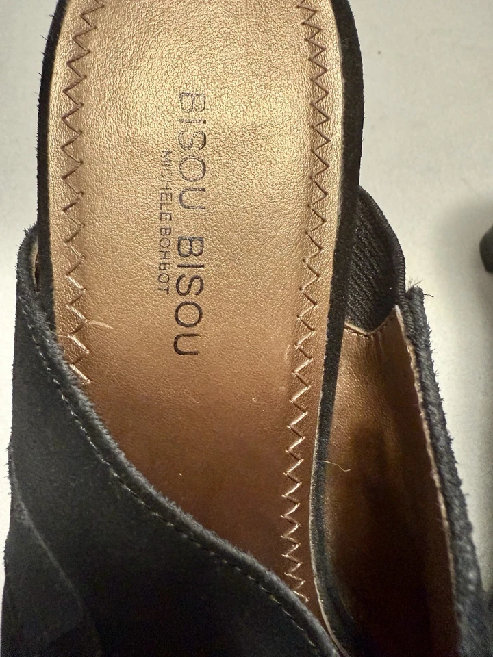 Bisou Bisou, Women's, Open Toe, leather Mule Heels Size US 10 M, Black Suede - Image 3 of 4