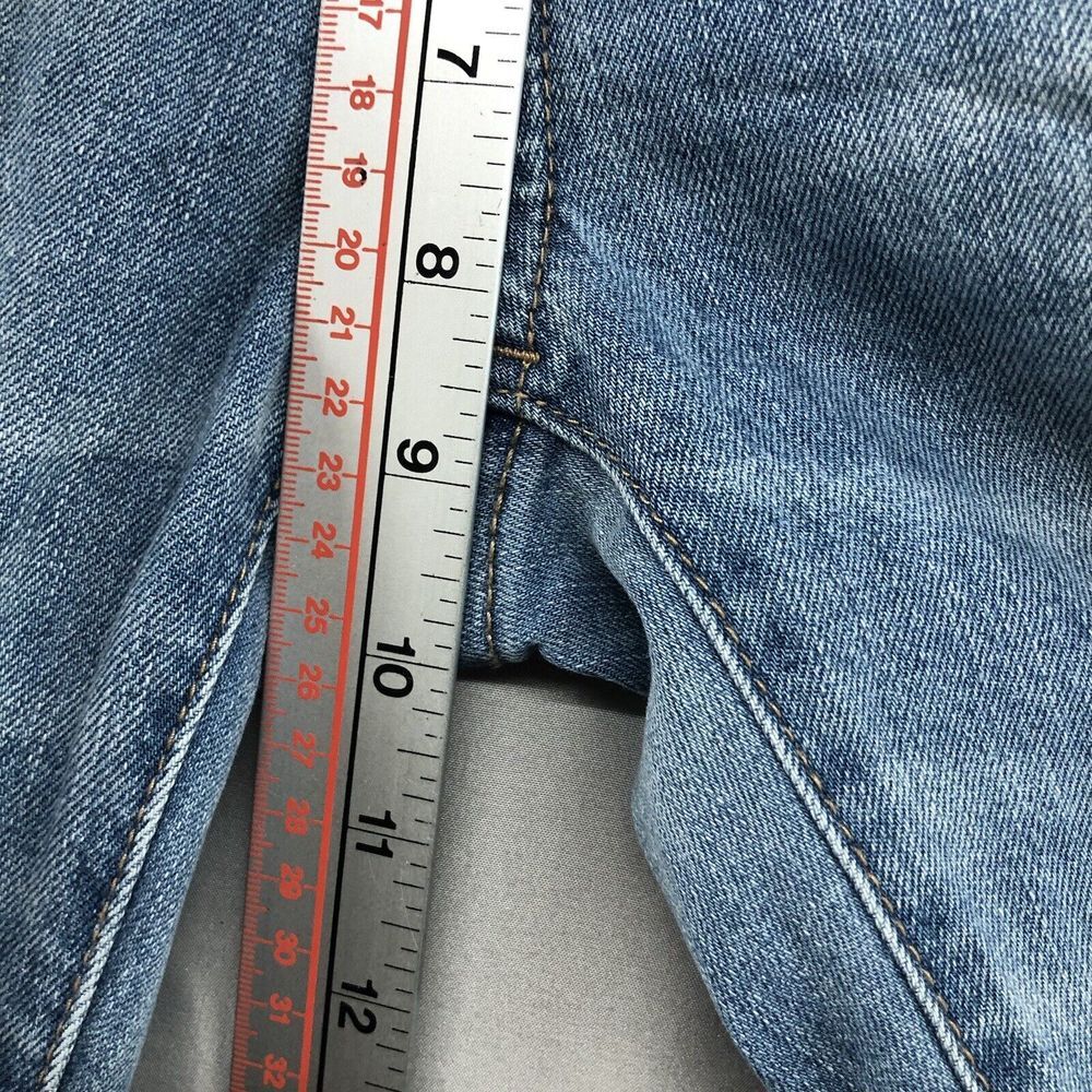 Foto 9 di 12