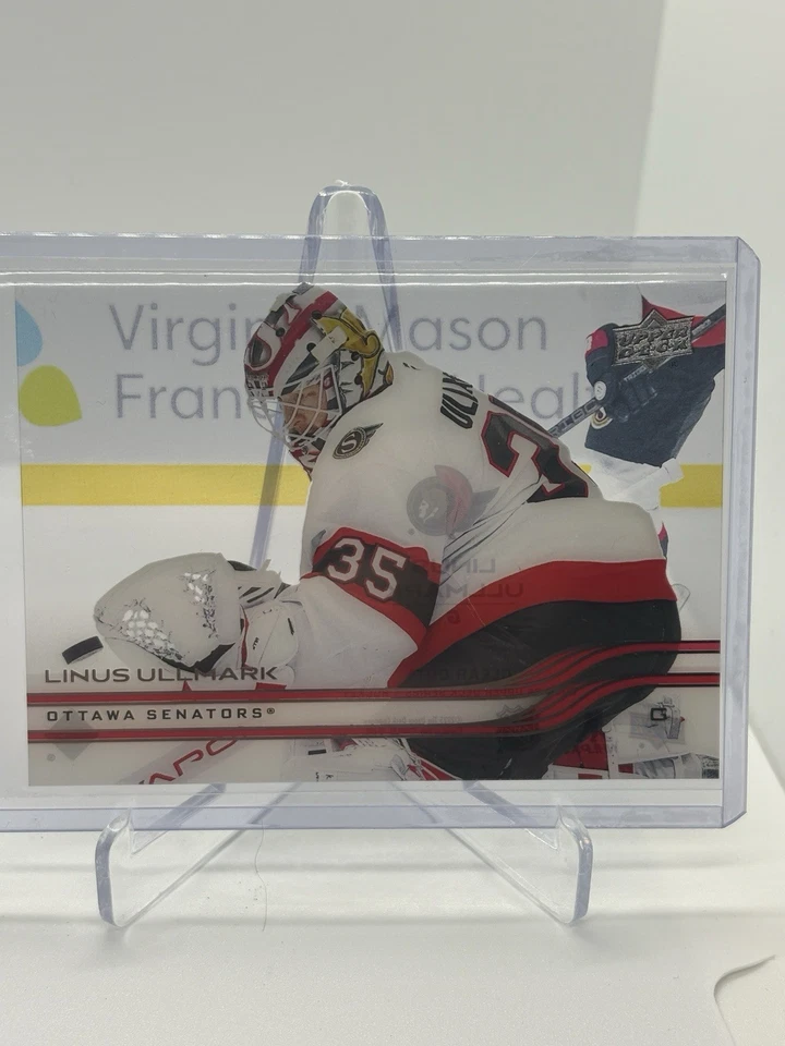 Linus Ullmark Clear Cut + Base Lot | 2024–26 Upper Deck | Ottawa Senators - Image 3 of 4