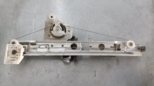 Elevalunas Trasero Derecho para RENAULT MEGANE II BERLINA 5P 2004 781184 - Imagen 2 de 9