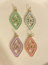 Lot Of 4 Zipper Pull Button Charms (Double Sided)