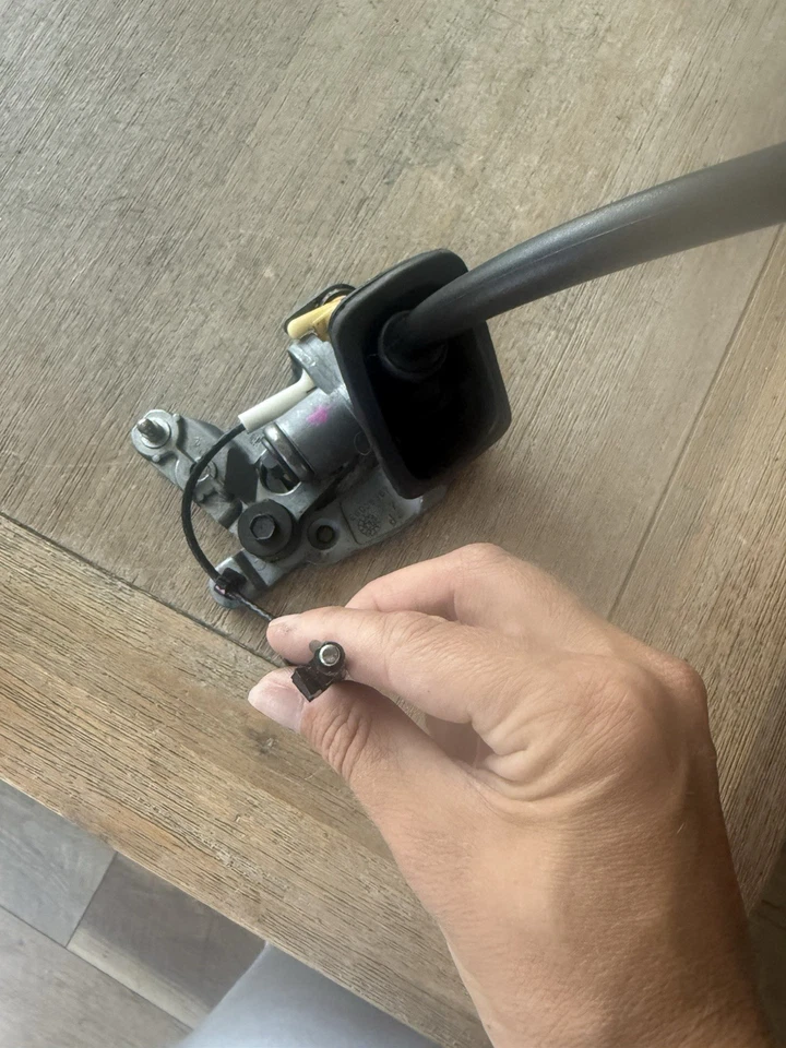 Chevrolet Impala 2009 transmisión automática montada en columna palanca de cambios OEM Foto 4 de 4