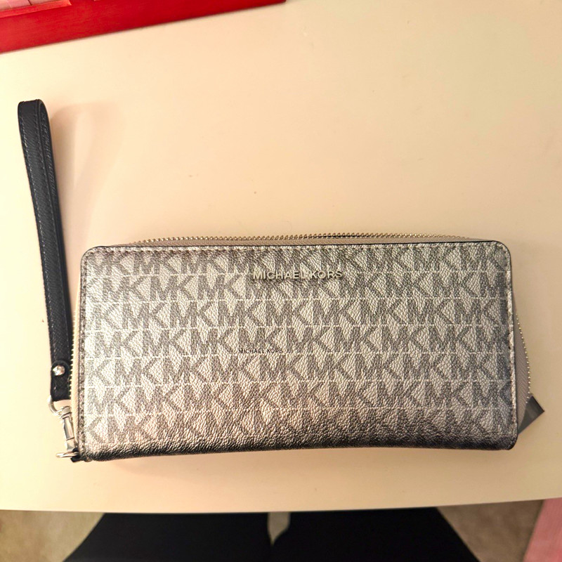 Michael Kors Gray/Black Logo Zip-Around Wristlet Wallet Wrist Strap