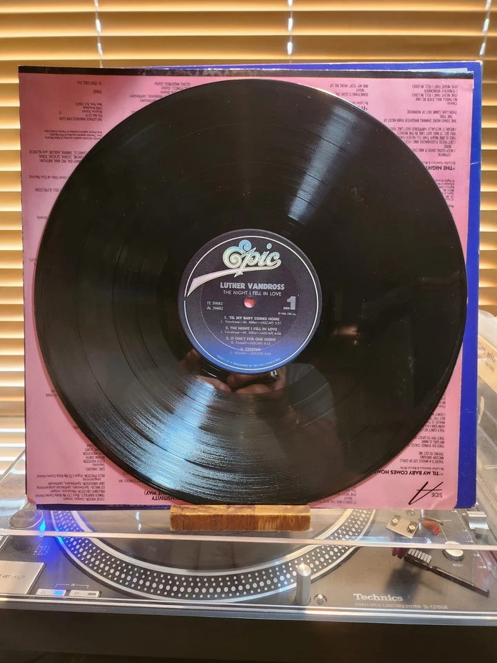 Luther Vandross, The Night I Fell In Love, 1985 1st Epic, FE-39882, VG+/VG+ - Image 3 of 4
