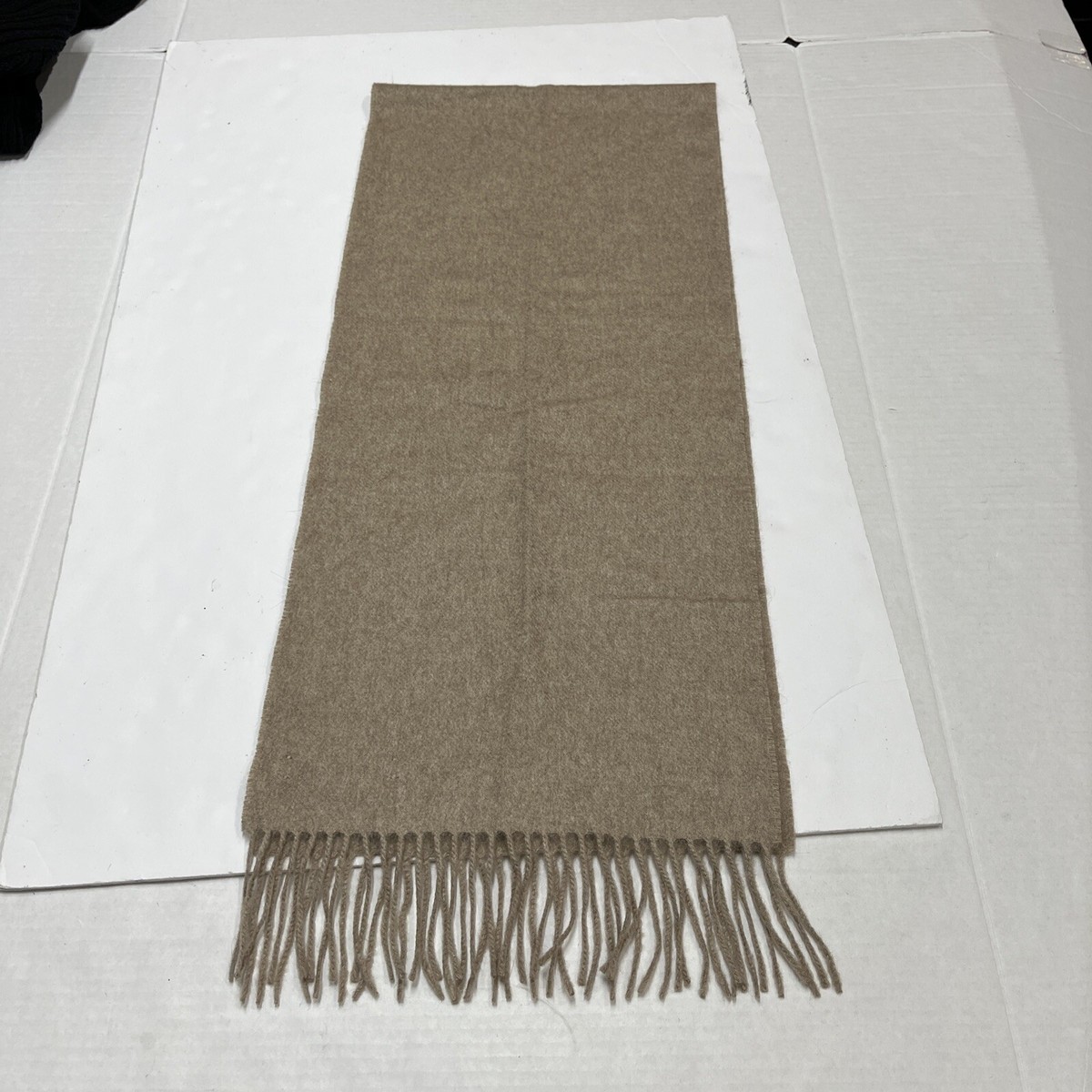 Grant Thomas Scarf 100% Cashmere Fringe Classic Neutral Old Money Quiet  Luxury
