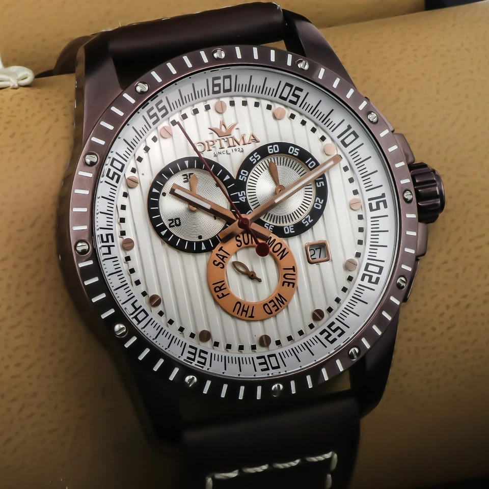 Reloj Optima Swiss Cronógrafo Acero Inoxidable Cuarzo 45mm OSC281 Foto 3 de 4