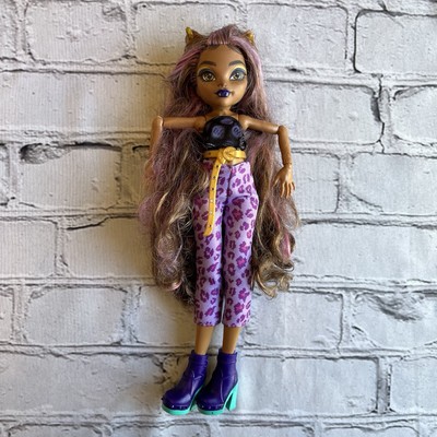 Monster High Clawdeen Wolf Doll Girls Toy Collectible 2021 Mattel Halloween emo