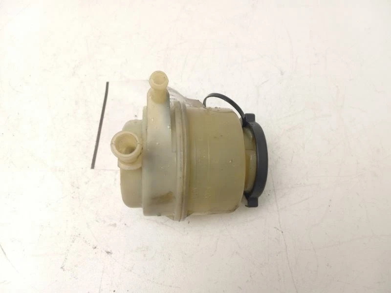 Toyota Camry 2009 depósito de dirección asistida Foto 3 de 4